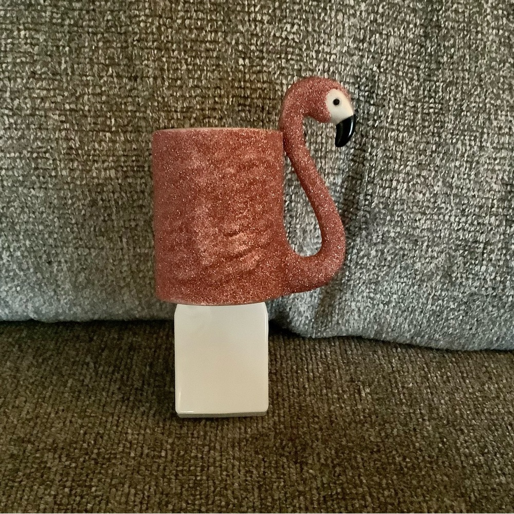 Bath & Body Works Summer Wallflower Plug-in Unit - Glitter Pink Flamingo